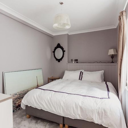 Charming & Beautiful 2 Bed Flat In Zone 1 Daire Londra Dış mekan fotoğraf