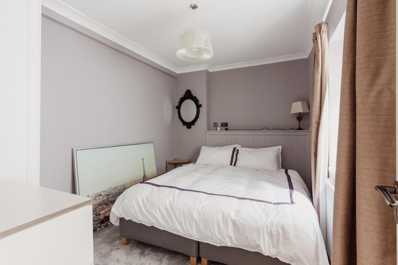 Charming & Beautiful 2 Bed Flat In Zone 1 Daire Londra Dış mekan fotoğraf