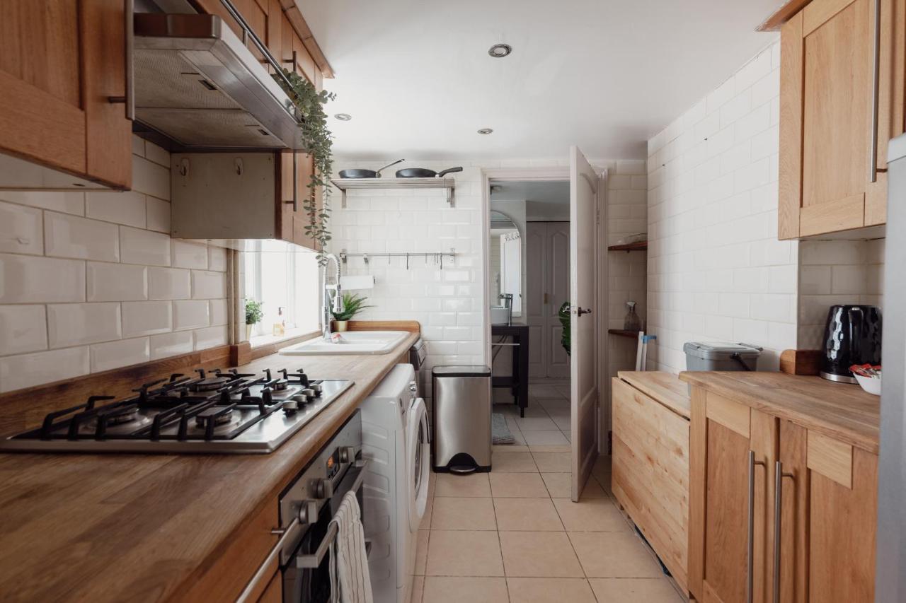 Charming & Beautiful 2 Bed Flat In Zone 1 Daire Londra Dış mekan fotoğraf